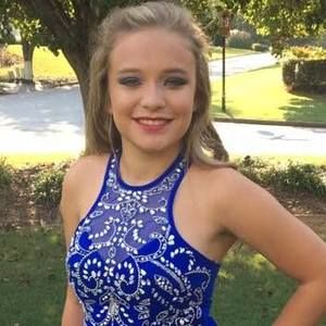 Meet your Posher, Caroline